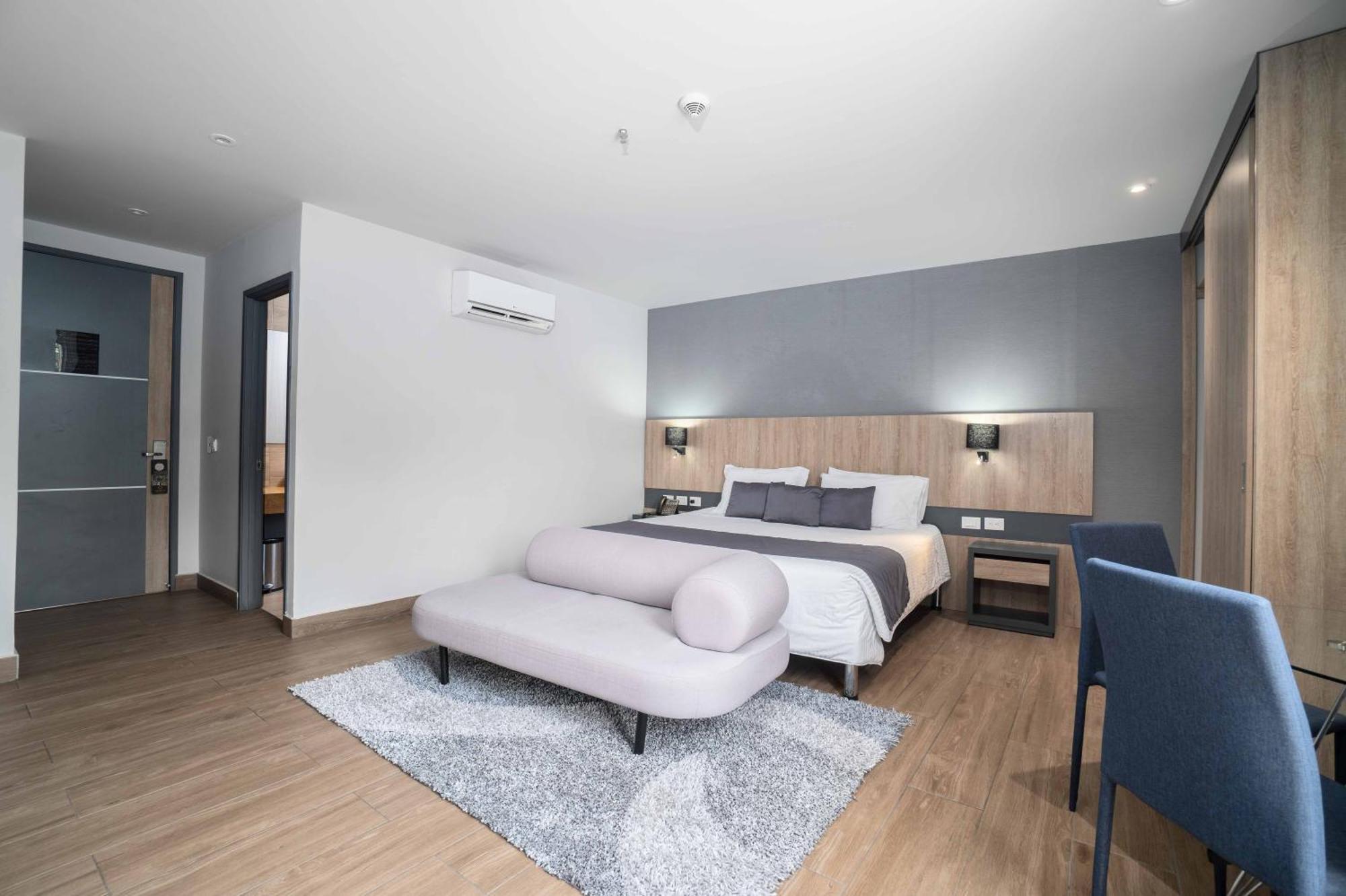 Hotel Plaza Del Lili 卡利 外观 照片