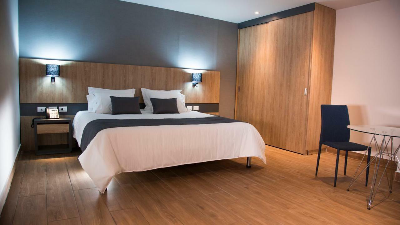 Hotel Plaza Del Lili 卡利 外观 照片